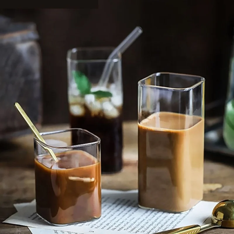 Vierkante eenvoudige glazen be - Wine Beer Coffee Drink recensie en prijs